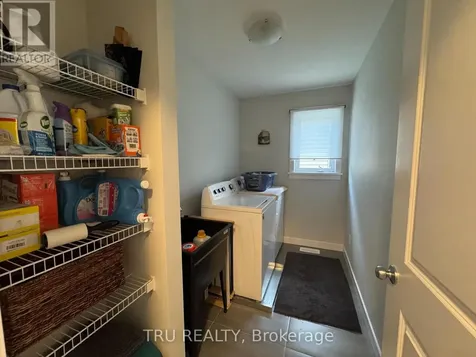 802 Sendero Way Ottawa ON K2S 0Y9