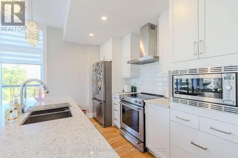 110 Cortile Private Ottawa ON K1V 2S8