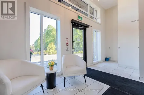 110 Cortile Private Ottawa ON K1V 2S8