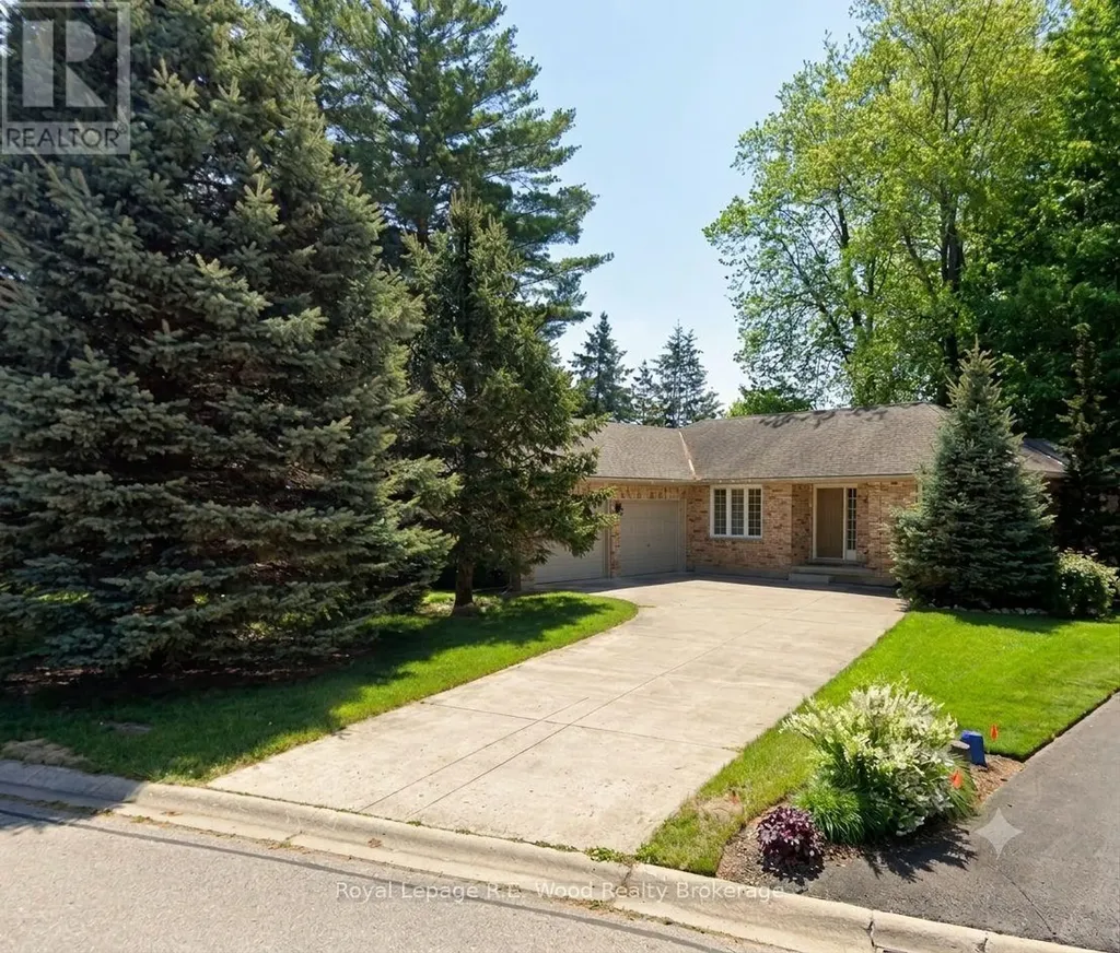 27 Woodside Drive Tillsonburg ON N4G 5P9