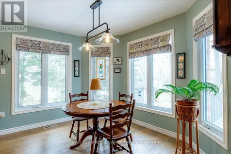 27 Woodside Drive Tillsonburg ON N4G 5P9