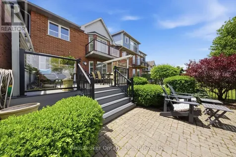 23 Edgewater Drive Hamilton (lakeshore) ON L8E 4Z2