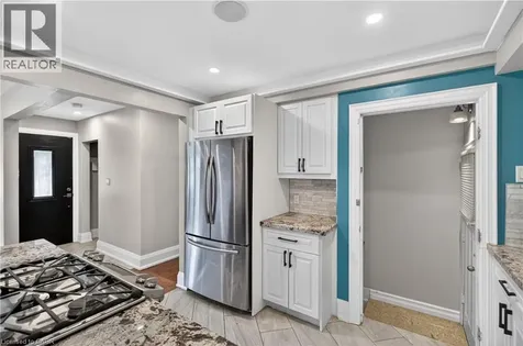 33 Kenwood Crescent Hamilton ON L8T 1W3