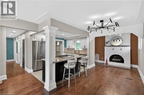 33 Kenwood Crescent Hamilton ON L8T 1W3