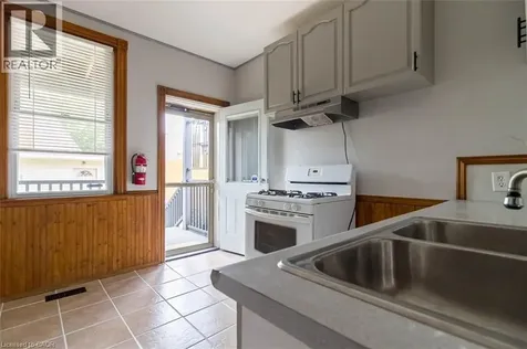 82 Burris Street Hamilton ON L8M 2J5
