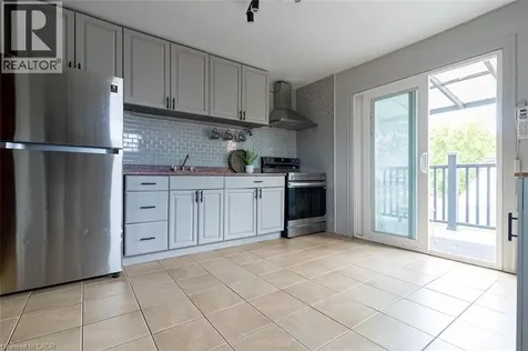 82 Burris Street Hamilton ON L8M 2J5