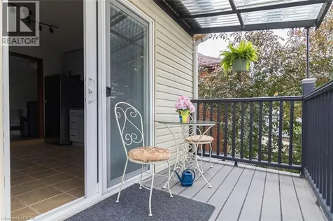 82 Burris Street Hamilton ON L8M 2J5