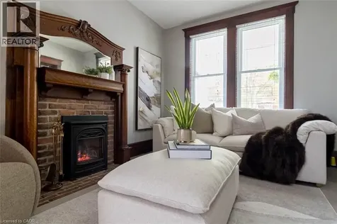 82 Burris Street Hamilton ON L8M 2J5