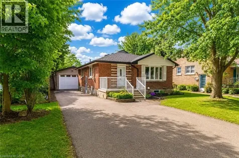 90 Arlington Boulevard Kitchener ON N2A 2G9