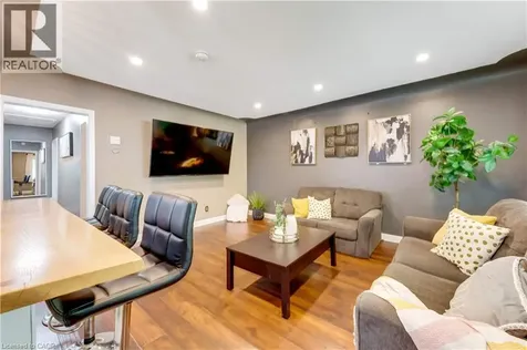 90 Arlington Boulevard Kitchener ON N2A 2G9