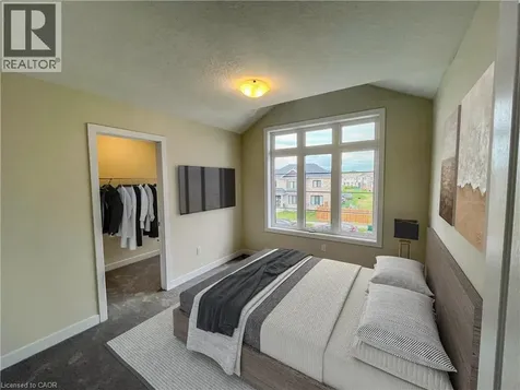 66 Aviron Crescent Welland ON L3B 0M3