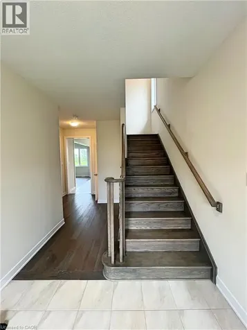66 Aviron Crescent Welland ON L3B 0M3