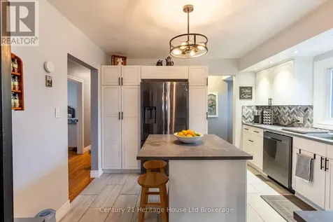 93 James Avenue Tillsonburg ON N4G 1A7