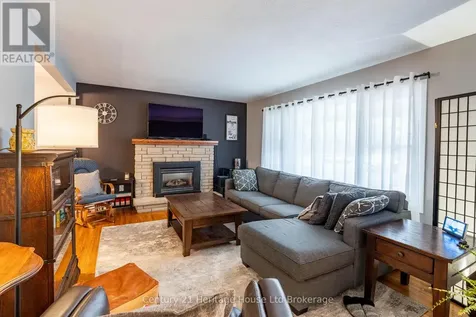 93 James Avenue Tillsonburg ON N4G 1A7