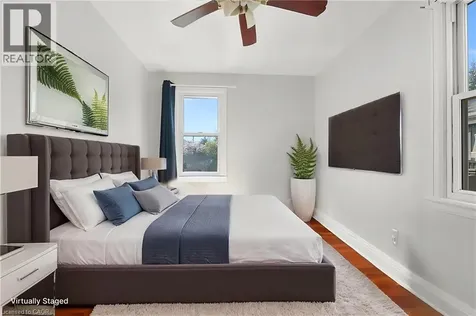 128 East 39th Street Hamilton ON L8V 4H3