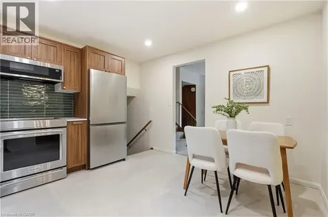 67 Longwood Drive Waterloo ON N2L 4B6