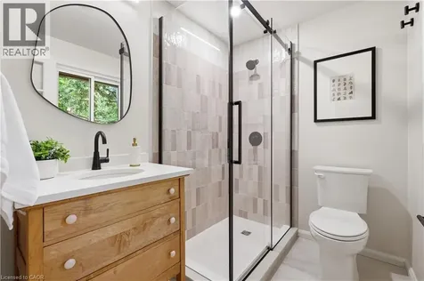67 Longwood Drive Waterloo ON N2L 4B6