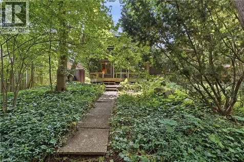 67 Longwood Drive Waterloo ON N2L 4B6