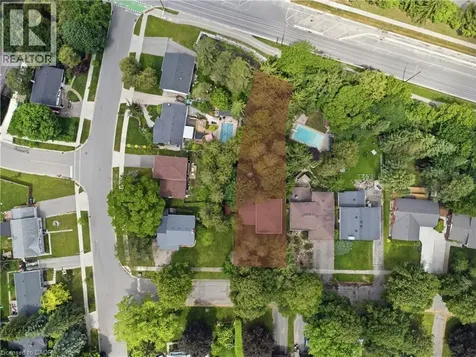 67 Longwood Drive Waterloo ON N2L 4B6