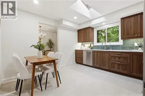 67 Longwood Drive Waterloo ON N2L 4B6