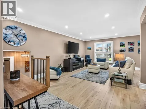 6986 Glengowan Crescent Niagara Falls ON L2J 3R8