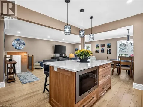 6986 Glengowan Crescent Niagara Falls ON L2J 3R8