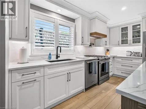6986 Glengowan Crescent Niagara Falls ON L2J 3R8