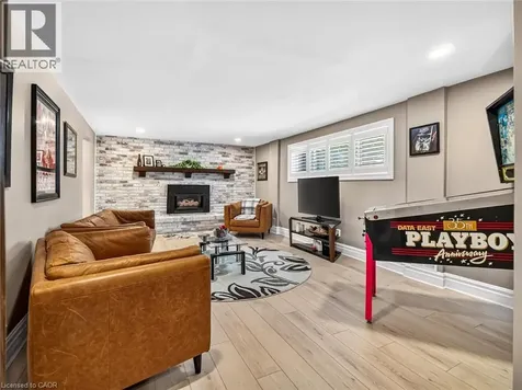 6986 Glengowan Crescent Niagara Falls ON L2J 3R8