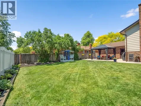 6986 Glengowan Crescent Niagara Falls ON L2J 3R8