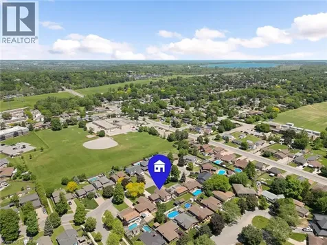 6986 Glengowan Crescent Niagara Falls ON L2J 3R8