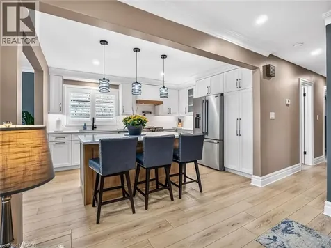 6986 Glengowan Crescent Niagara Falls ON L2J 3R8