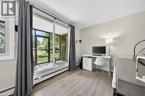 6 Shettleston Drive Cambridge ON N3H 5E7