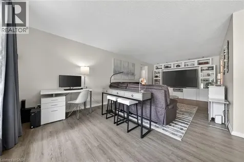 6 Shettleston Drive Cambridge ON N3H 5E7