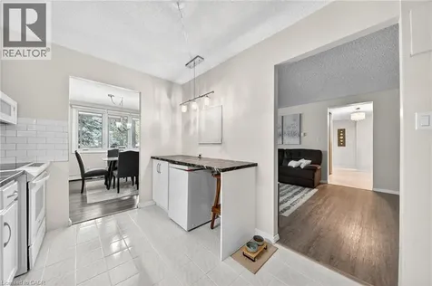 6 Shettleston Drive Cambridge ON N3H 5E7