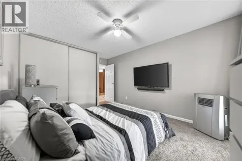 6 Shettleston Drive Cambridge ON N3H 5E7