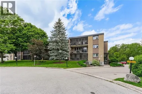 6 Shettleston Drive Cambridge ON N3H 5E7