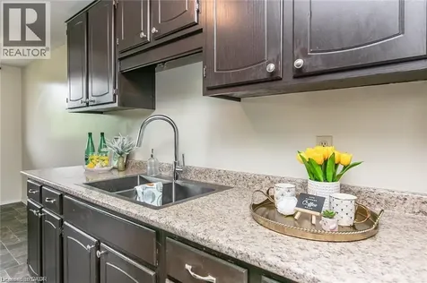 30 Avalon Place Kitchener ON N2M 4N6