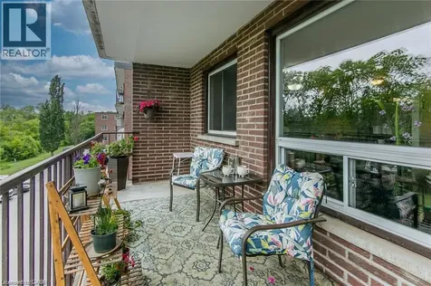 30 Avalon Place Kitchener ON N2M 4N6