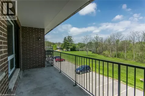 30 Avalon Place Kitchener ON N2M 4N6