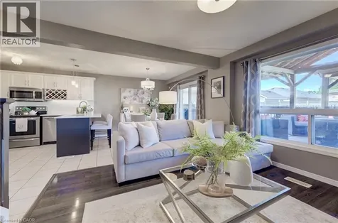 101 Edgemere Drive Cambridge ON N1P 1E9