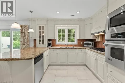 27 Oak Drive Niagara-on-the-lake ON L0S 1J0