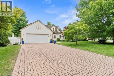 27 Oak Drive Niagara-on-the-lake ON L0S 1J0