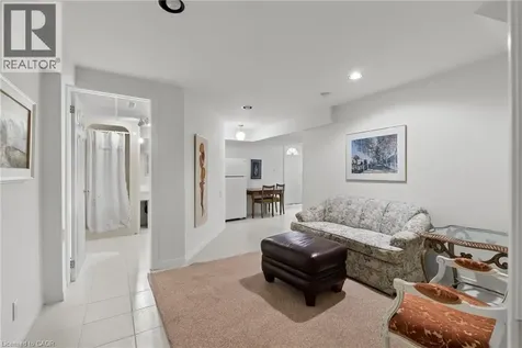 27 Oak Drive Niagara-on-the-lake ON L0S 1J0