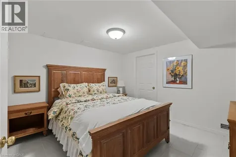27 Oak Drive Niagara-on-the-lake ON L0S 1J0
