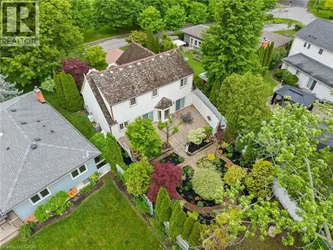 27 Oak Drive Niagara-on-the-lake ON L0S 1J0