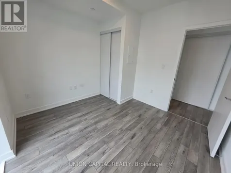 1005 Dundas Street East Oakville (jm Joshua Meadows) ON L6H 8C7