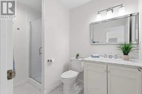 2511 Lakeshore Road West Oakville (br Bronte) ON L6L 6L9