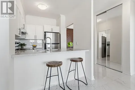 2511 Lakeshore Road West Oakville (br Bronte) ON L6L 6L9