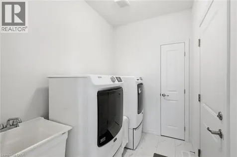 115 Daugaard Avenue Paris ON N3L 0L6