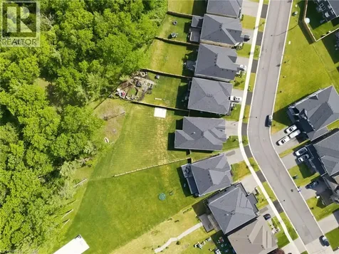 115 Daugaard Avenue Paris ON N3L 0L6